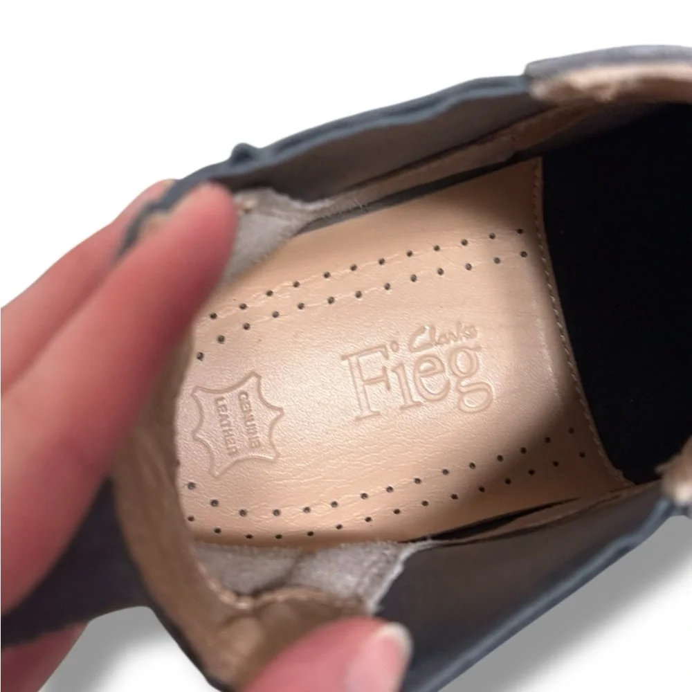 Kith x Ronnie Fieg for Clarks Season 2 Radlett in Asteroid Blue Suede Leather